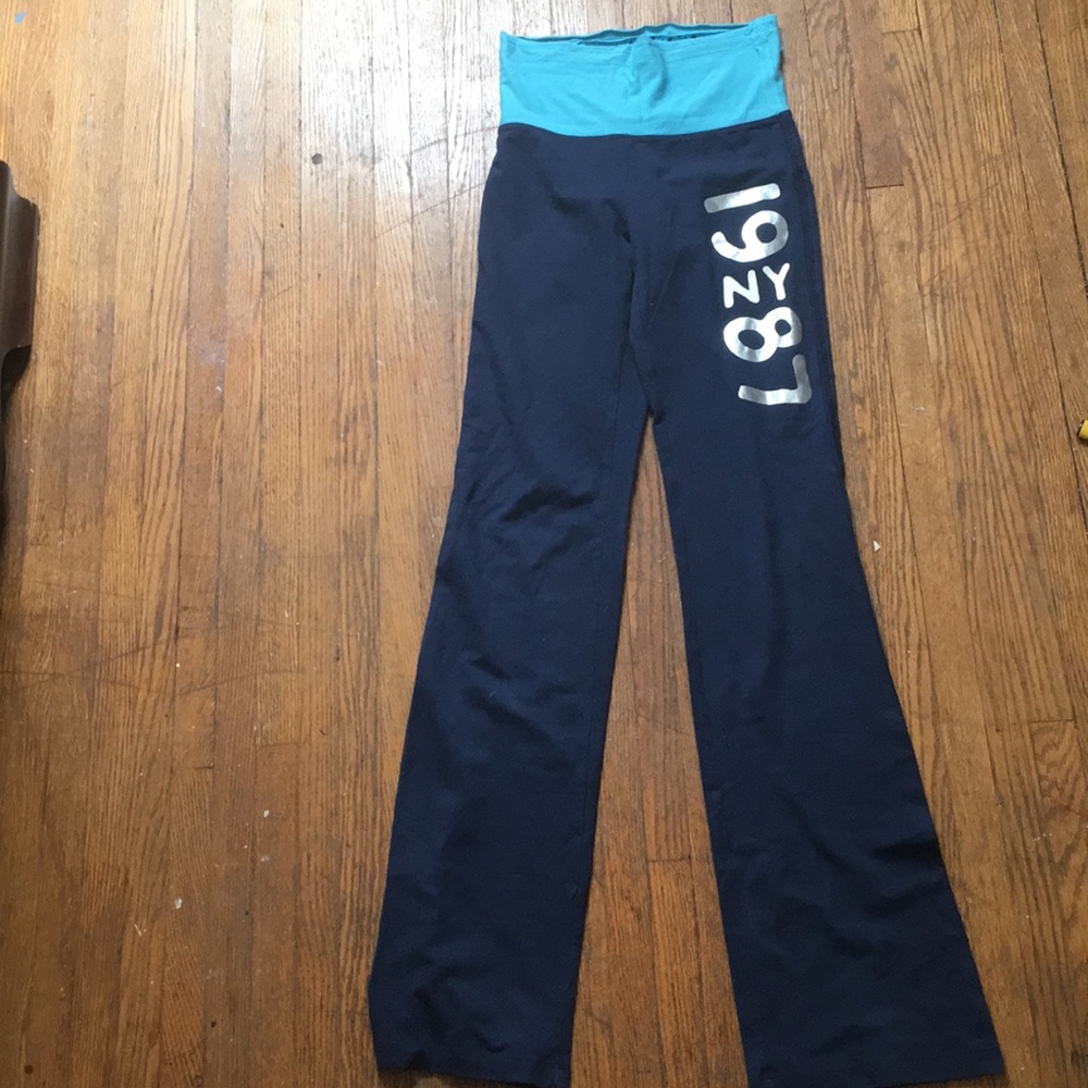 Yoga pants